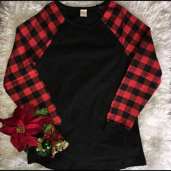 Tops - Buffalo Plaid Long Sleeve Top Small